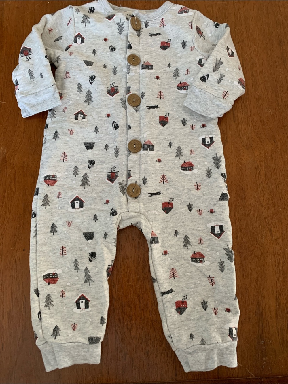🫐3/$30 NWOT Rabbit + Bear Organic Grey Cabin-Print Baby Romper size 6-9m